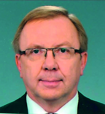 <b>Ulrich Eberhardt</b> is CEO at Motan Holding, Konstanz, - 38417_12