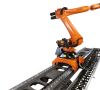 Nachdem Kuka den Konkurrenten Reis Robotics zum Jahreswechsel 2013/2014 übernahm, bündelt Kuka das Robotergeschäft unter dem Dach eines neuen Bereichs: Kuka Industries.